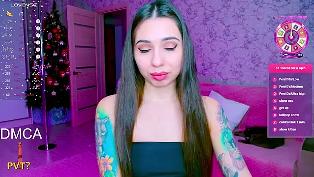 vinkiepinkie online show from January 7, 5:15 pm