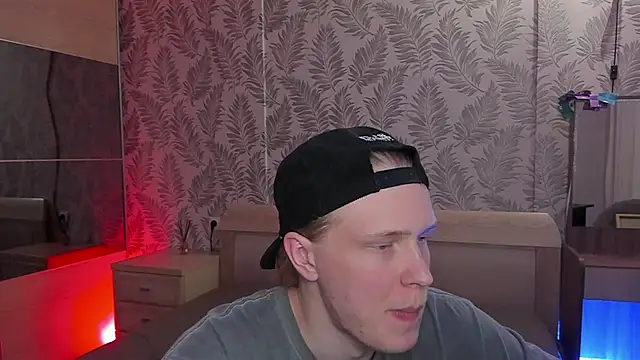 Snapshot of Cactus__James chatting on November 20, 3:01 pm Cactus James online show from November 20, 3:01 pm