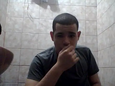 Snapshot of 7C2V chatting on February 10, 12:31 pm 7C2V online show from February 10, 12:31 pm