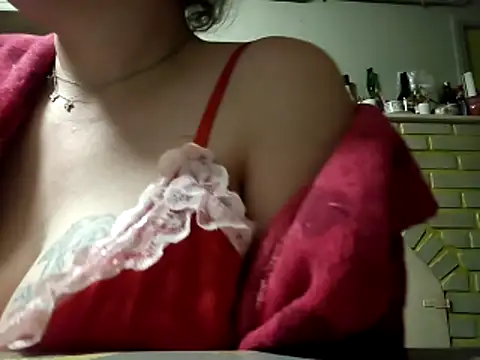 mimi19820 online show from March 30, 9:05 pm