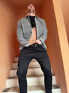 trainwithme online show from March 26, 9:26 am