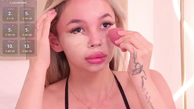 Snapshot of katyevance chatting on December 5, 5:20 pm katyevance online show from December 5, 5:20 pm