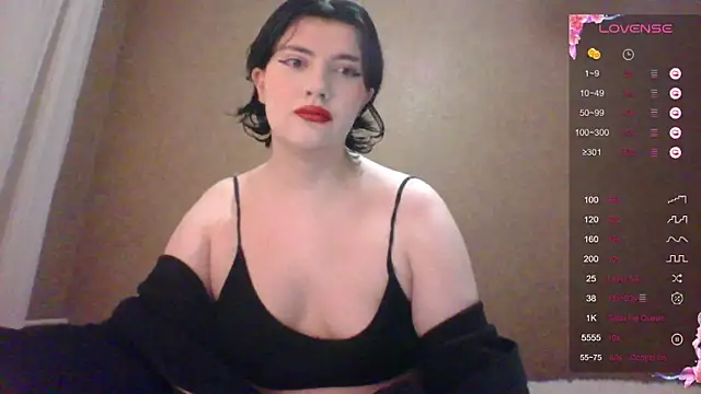Snapshot of camgirl_xxx chatting on November 19, 5:24 pm camgirl xxx online show from November 19, 5:24 pm