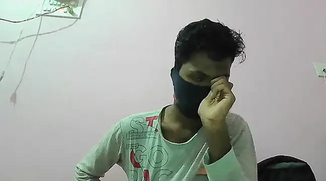 dusky-body online show from March 16, 9:58 pm