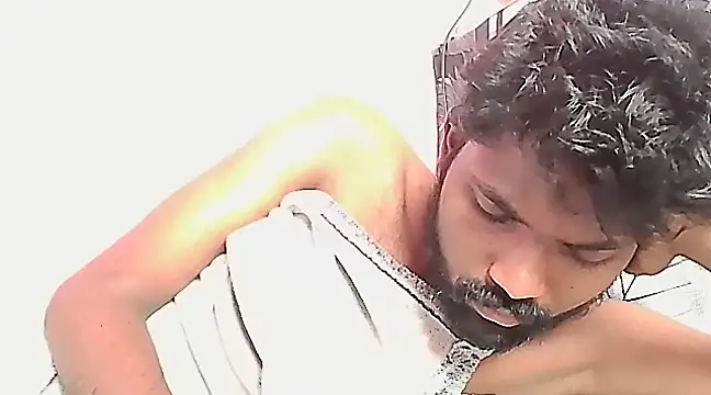 dusky-body online show from March 23, 4:49 am