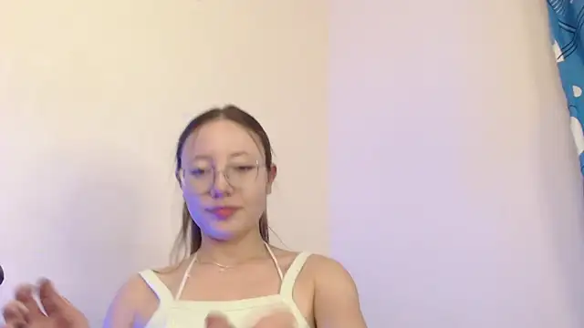 Snapshot of Thalia_anderson chatting on September 14, 2:54 am Thalia anderson online show from September 14, 2:54 am