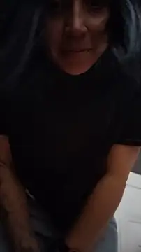 Elowyn online show from April 3, 10:41 pm