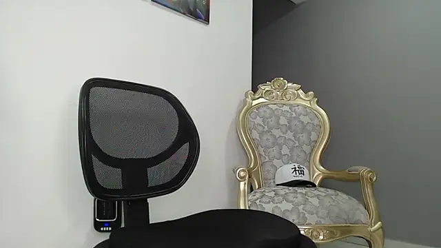 bigdick monster1 online show from October 31, 10:27 am