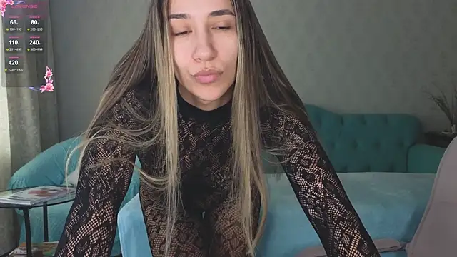 hot ass 18 online show from April 15, 5:03 am