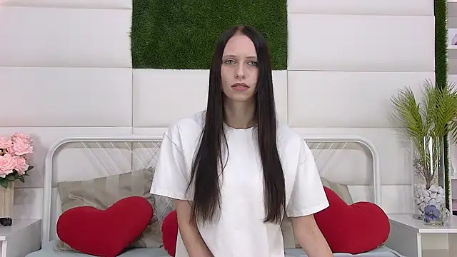 TaraHarris online show from October 9, 9:18 am