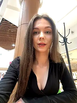 MilaBee online show from October 16, 6:03 am