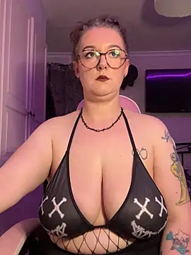 Ms Lunar-Lust online show from October 16, 4:19 pm