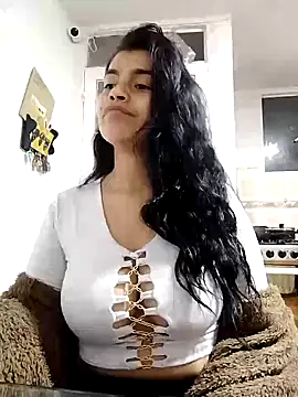 Snapshot of AlanaHotxx chatting on March 20, 4:29 am AlanaHotxx online show from March 20, 4:29 am