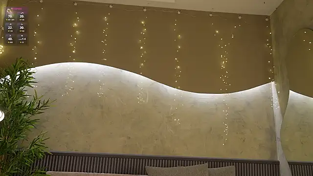 mia lacy  online show from March 2, 4:25 am