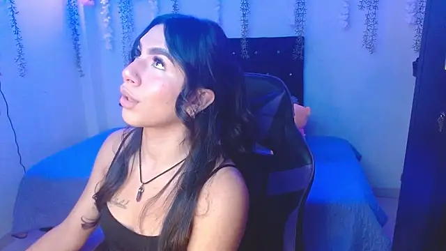 Lyaa Cute online show from February 10, 5:55 am