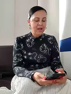 Amadamilf1980 online show from April 20, 2:31 pm