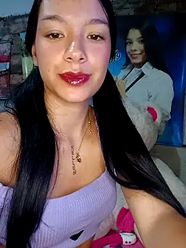 adrianagilton online show from March 19, 2:24 pm