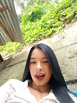 adrianagilton online show from September 8, 2:27 pm