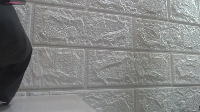 nei girl online show from December 17, 11:16 am