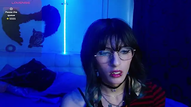 goth minerva online show from September 23, 1:47 pm