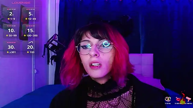 goth minerva online show from October 31, 1:12 pm