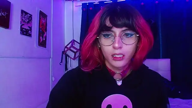 goth minerva online show from November 4, 1:21 pm