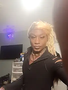 Snapshot of ItsBarbieBitcxxxx69 chatting on March 22, 6:00 am ItsBarbieBitcxxxx69 online show from March 22, 6:00 am