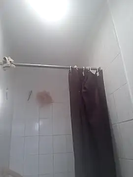 Snapshot of ItsBarbieBitcxxxx69 chatting on November 13, 6:18 pm ItsBarbieBitcxxxx69 online show from November 13, 6:18 pm