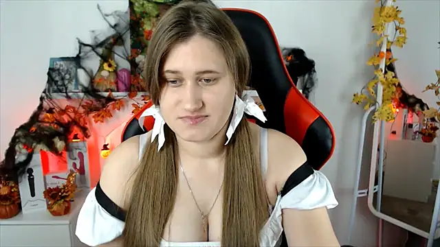 Snapshot of Lucky_Lana chatting on October 23, 2:55 am Lucky Lana online show from October 23, 2:55 am