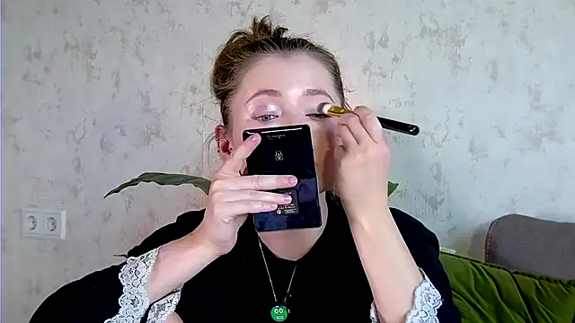 AshleyD  online show from September 30, 3:11 am