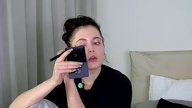 Snapshot of AshleyD_ chatting on February 15, 3:03 am AshleyD online show from February 15, 3:03 am