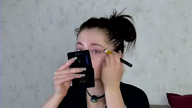 Snapshot of AshleyD_ chatting on February 21, 2:01 am AshleyD online show from February 21, 2:01 am