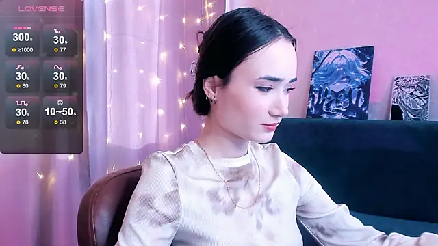 Lillllos online show from February 14, 7:05 am