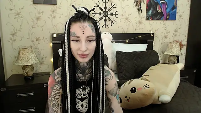 Snapshot of Velvetbat chatting on March 19, 7:51 am Velvetbat online show from March 19, 7:51 am