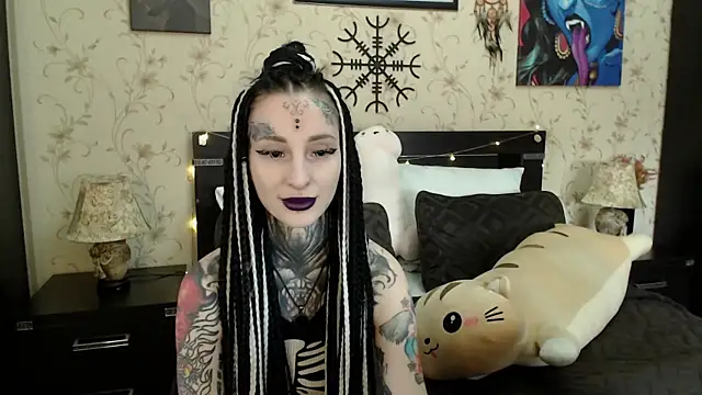 Snapshot of Velvetbat chatting on March 21, 7:33 am Velvetbat online show from March 21, 7:33 am