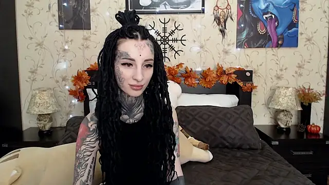 Snapshot of Velvetbat chatting on October 25, 7:27 am Velvetbat online show from October 25, 7:27 am