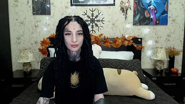 Snapshot of Velvetbat chatting on November 13, 7:29 am Velvetbat online show from November 13, 7:29 am