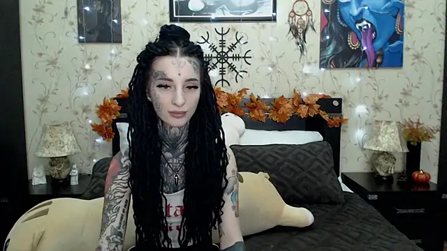 Snapshot of Velvetbat chatting on November 24, 7:08 am Velvetbat online show from November 24, 7:08 am