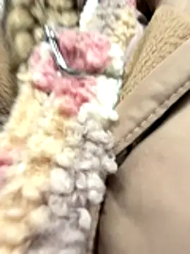 Snapshot of bambi_lu chatting on December 17, 5:41 pm bambi lu online show from December 17, 5:41 pm