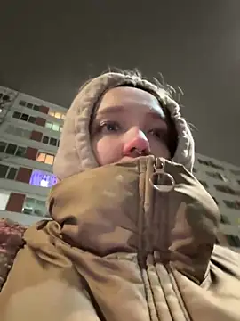 Snapshot of bambi_lu chatting on January 14, 7:19 pm bambi lu online show from January 14, 7:19 pm