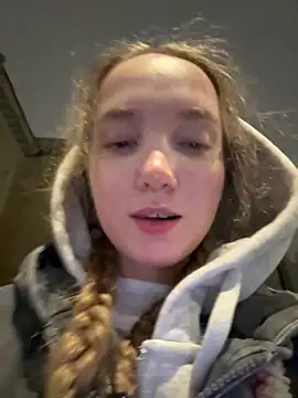 Snapshot of bambi_lu chatting on March 1, 7:49 pm bambi lu online show from March 1, 7:49 pm