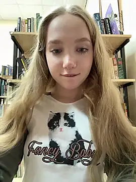 bambi lu online show from March 24, 8:03 pm