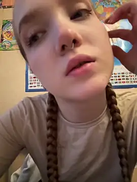 bambi lu online show from April 2, 5:10 pm