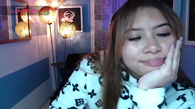 Fiorellaa delsd online show from November 6, 3:02 pm