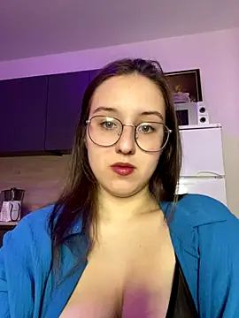 Vviikkssiikk online show from October 19, 5:13 pm