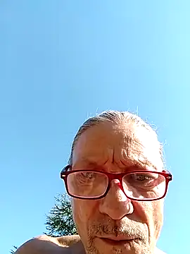 Snapshot of Deddyitalia3p chatting on September 19, 1:23 pm Deddyitalia3p online show from September 19, 1:23 pm