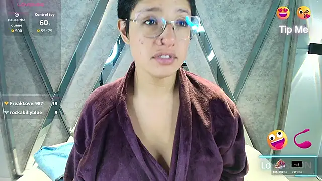 Elaine87  online show from November 11, 9:42 am