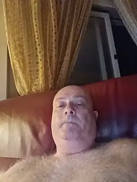 Alexis Bull online show from May 31, 11:17 pm