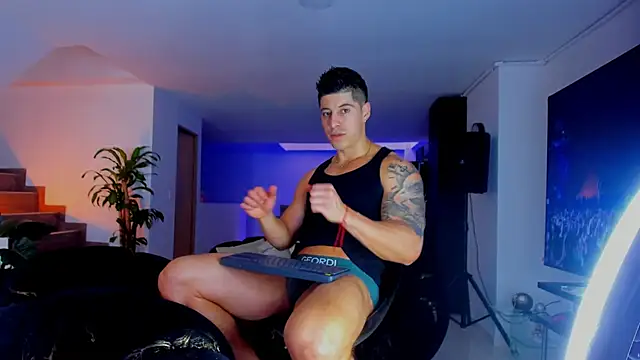 Lukas Green online show from February 23, 6:38 pm