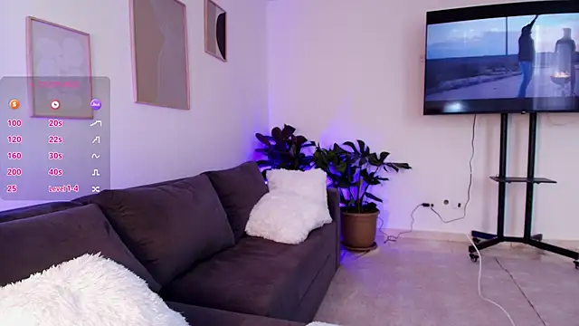 im eli1 online show from March 17, 7:50 pm